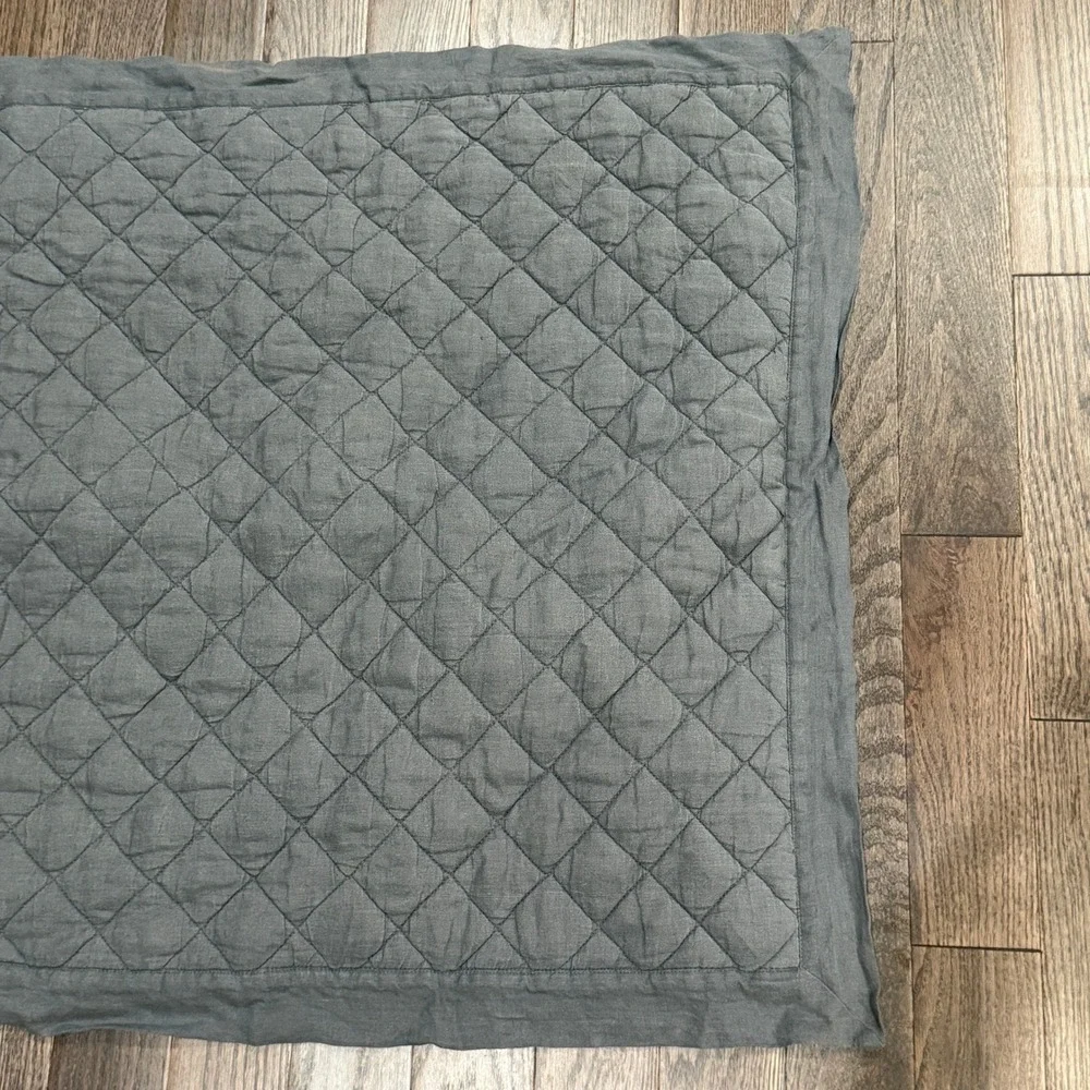 Pottery‎ Barn Belgian Flax Linen Diamond Quilt King Cal King Charcoal Gray